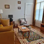 85 L Ideal , Quiet Charm In * Tours
