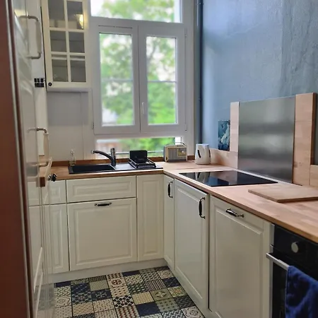 Appartement 85 L Idéal , Quiet Charm In