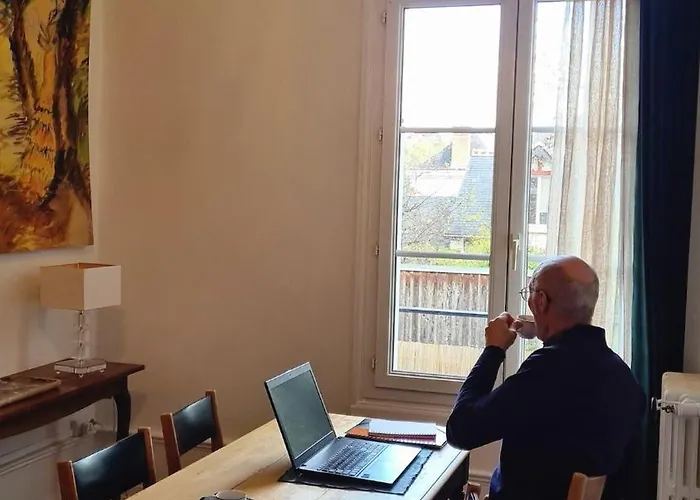 85 L Ideal , Quiet Charm In Tours