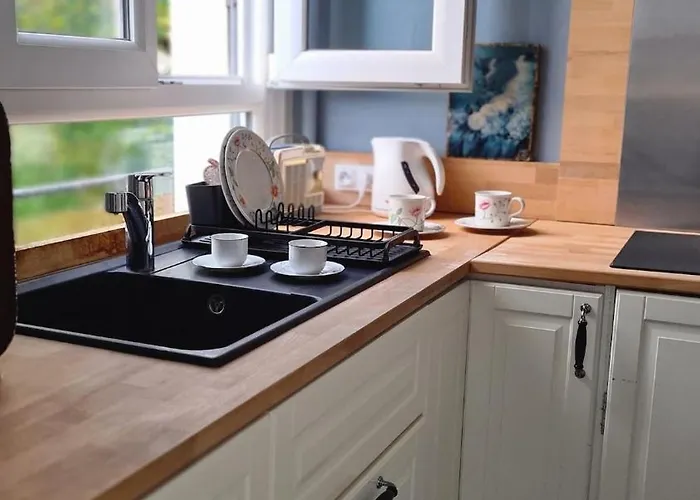 85 L Ideal , Quiet Charm In Lägenhet *